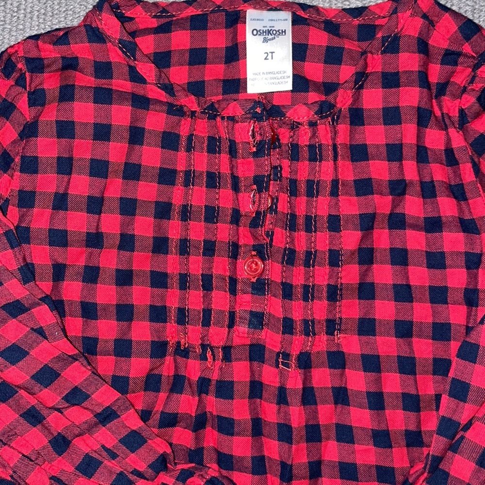 Osh Kosh red and navy top 2T - Picture 2 of 4